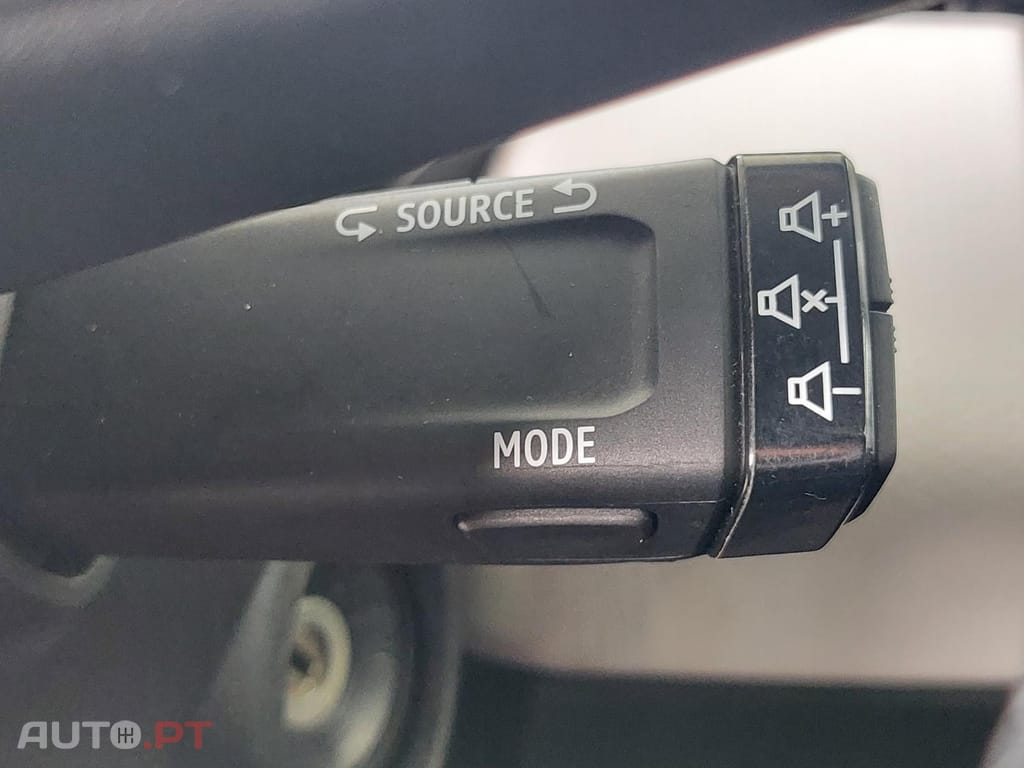 Renault Clio 1.0 TCe Limited Bi-Fuel