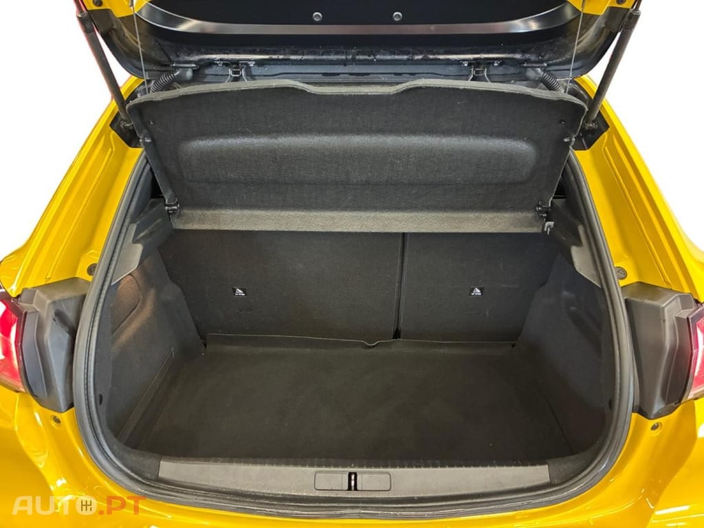 Peugeot E-208 50 kWh GT Line