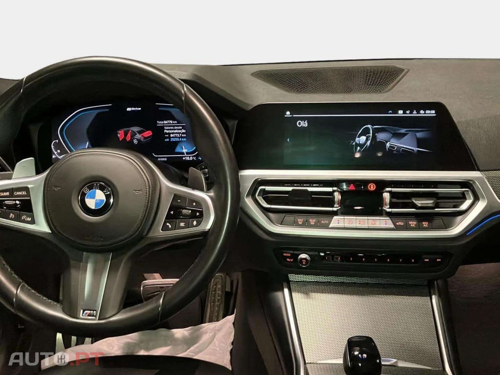 BMW 330 e Pack Desportivo M Auto