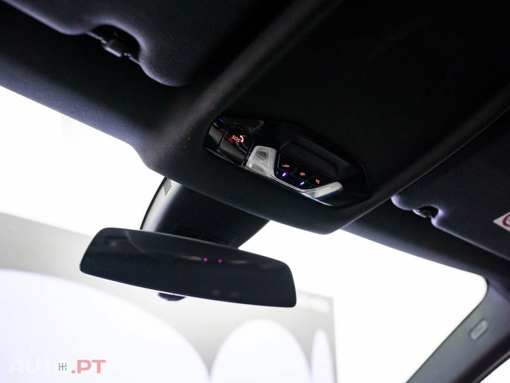 BMW 216 d Pack Desportivo M