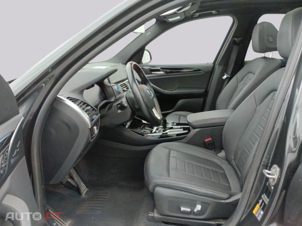BMW iX3 74 kWh