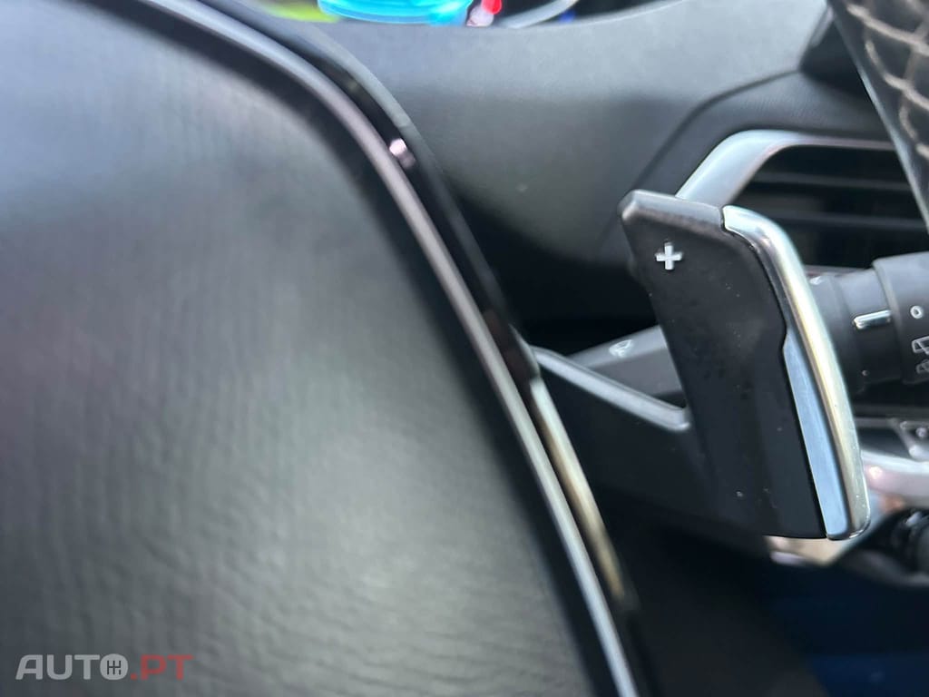 Peugeot 3008 1.6  Hybrid Allure e -EAT8