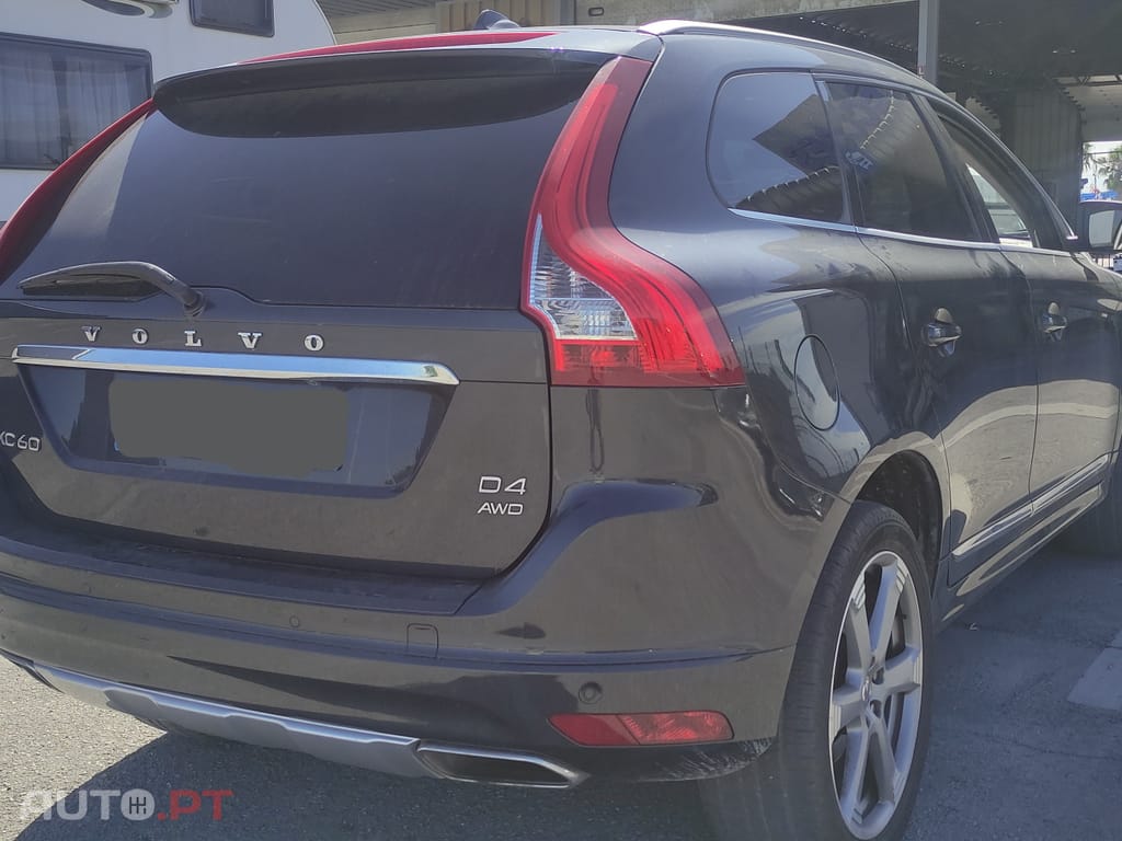 Volvo XC60 D4 AWD Xenium Geartronic 181 CV