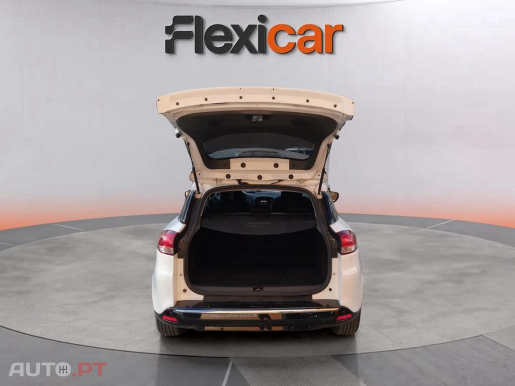 Renault Clio Sport Tourer 0.9 TCE Limited