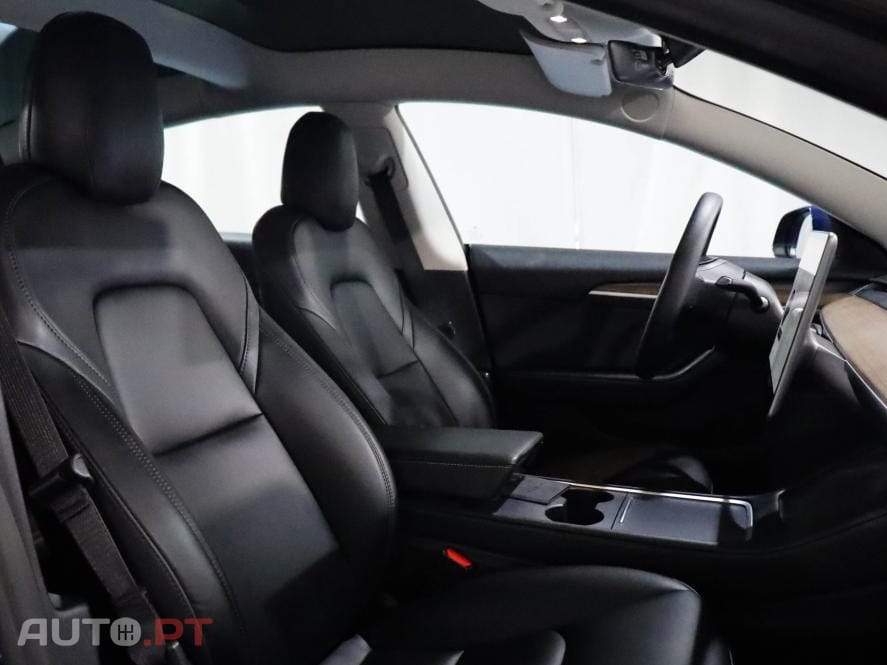 Tesla Model 3 Long Range AWD Dual Motor