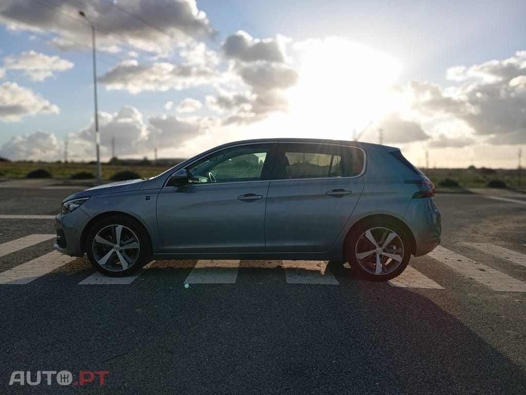 Peugeot 308 SPORT EDITION S&S 130 CV + EXTRAS