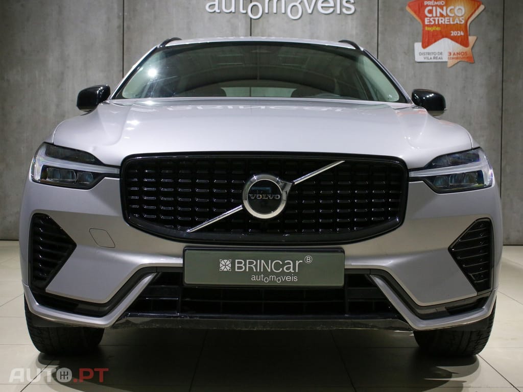 Volvo XC60 2.0 T6 PHEV Plus Dark AWD