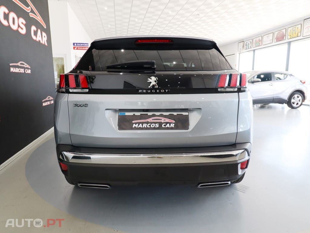 Peugeot 3008 1.5 BlueHDi Allure