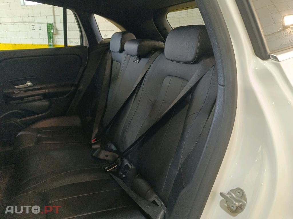Mercedes-Benz GLA 200 d Style