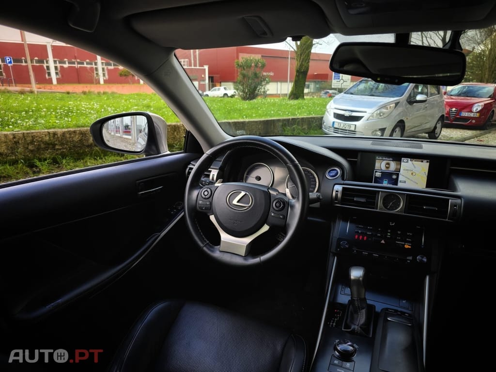Lexus IS 300 Executive+