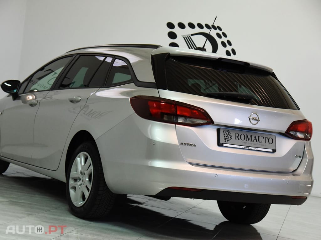 Opel Astra Sports Tourer 1.6CDTI BUSINESS EDITION