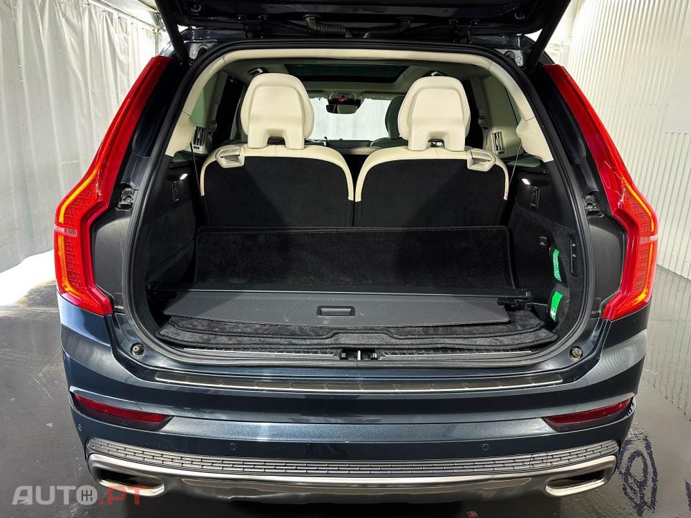Volvo XC90 T8 AWD Twin Engine Geartronic Inscription