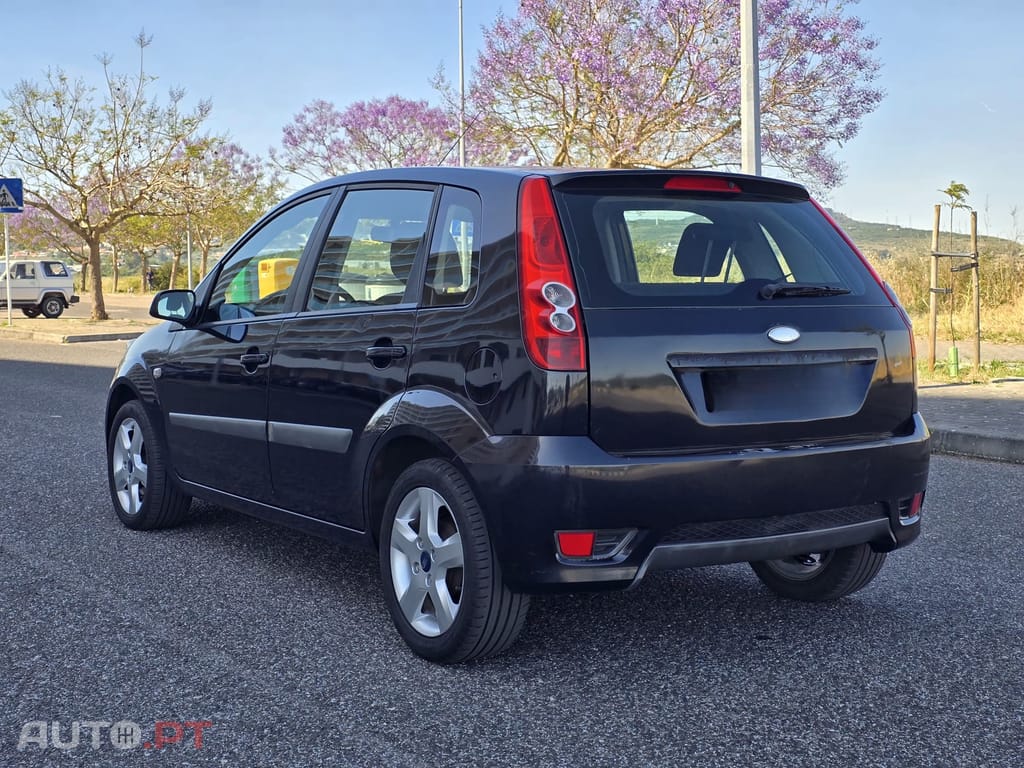 Ford Fiesta Ghia Tdci