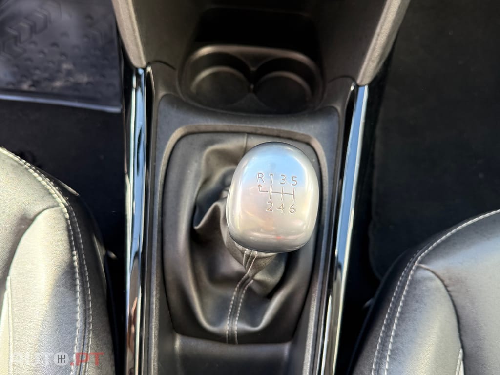 Peugeot 2008 1.6 BlueHDi Active