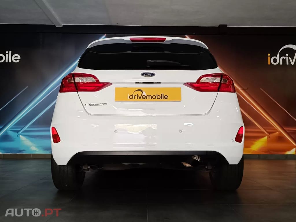 Ford Fiesta 1.1 Ti-VCT Business