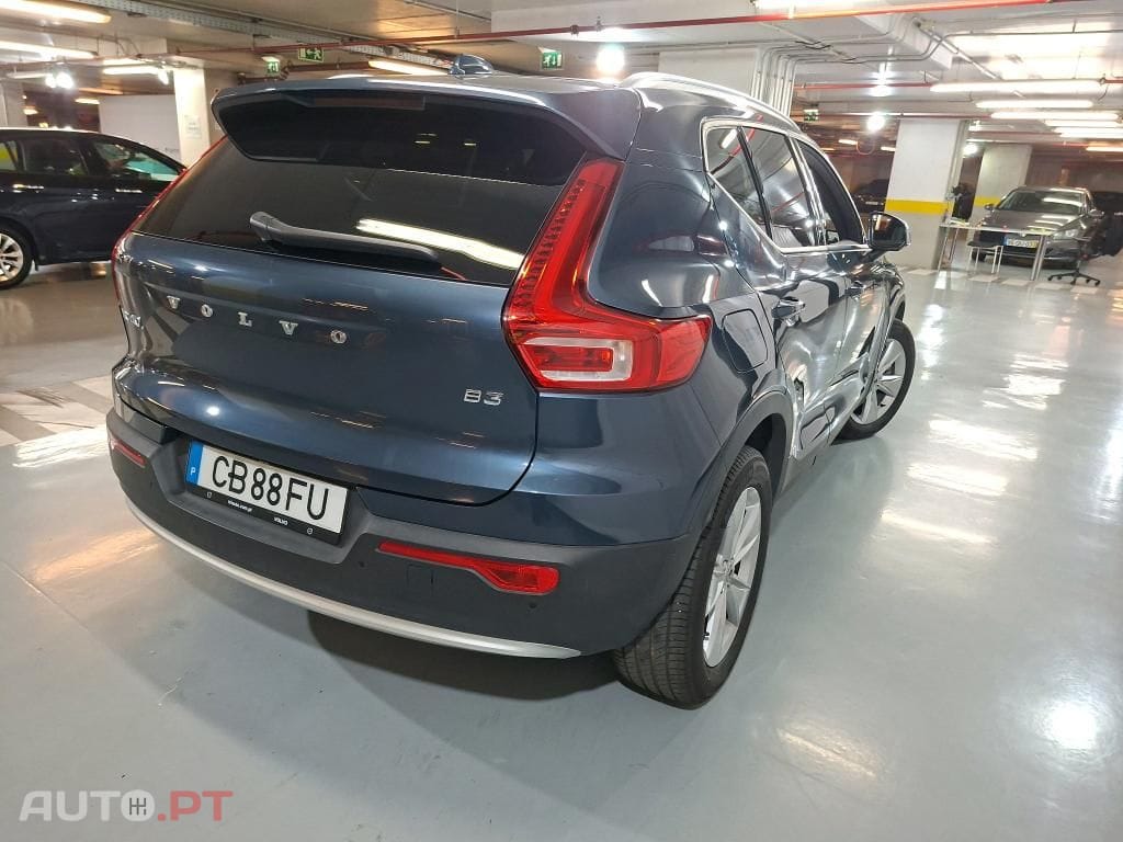 Volvo XC40 2.0 B3 Core