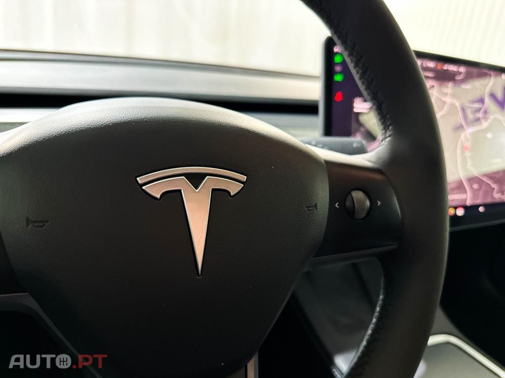 Tesla Model 3 Long Range AWD Dual Motor