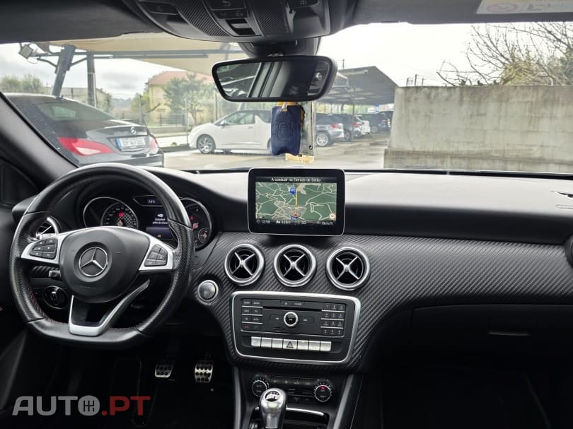 Mercedes-Benz A 180 d AMG Line