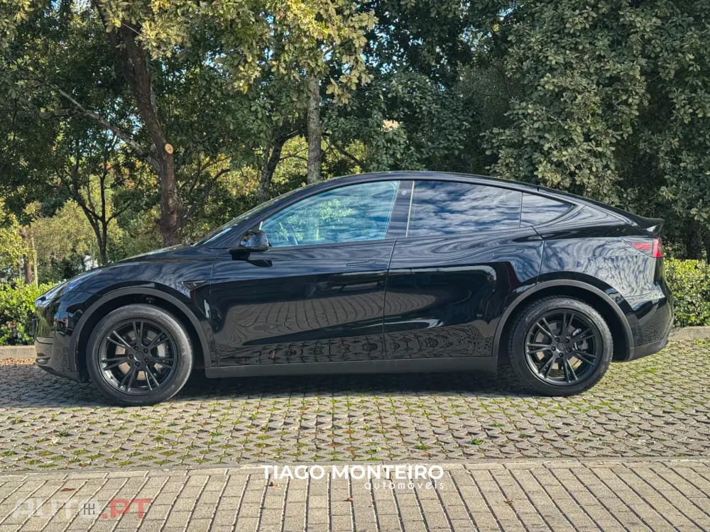 Tesla Model Y Tração Traseira