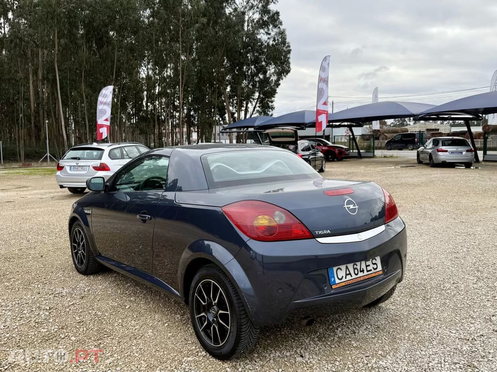 Opel Tigra TwinTop 1.4 Easytronic Edition