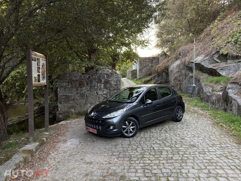 Peugeot 207 1.4 HDi Allure