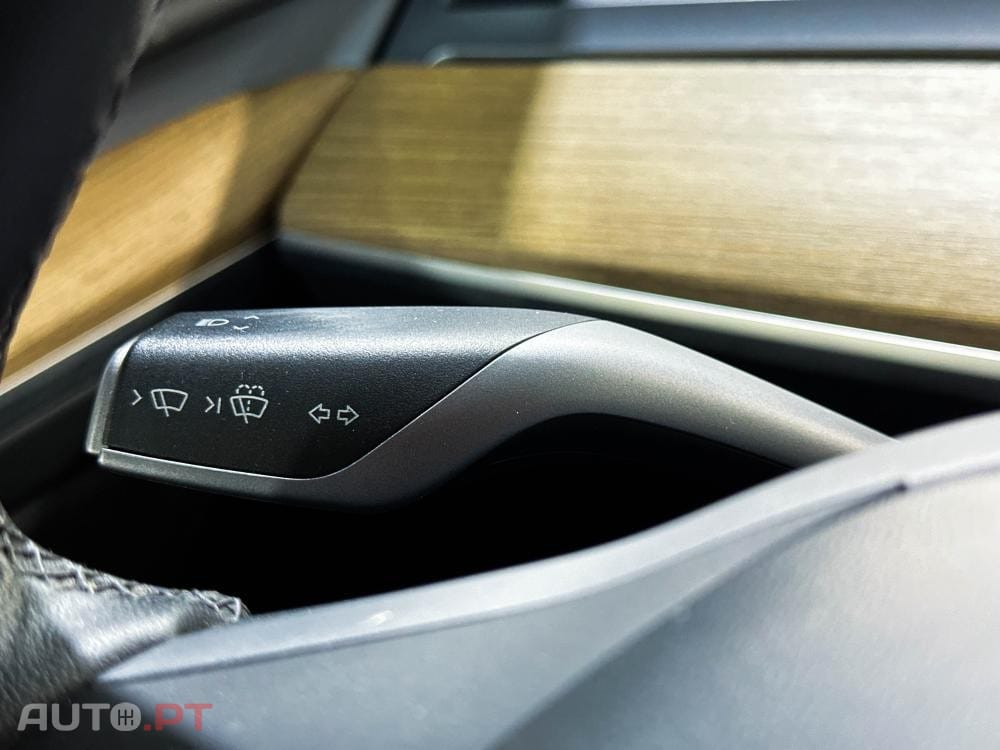 Tesla Model Y Long Range Dual Motor AWD
