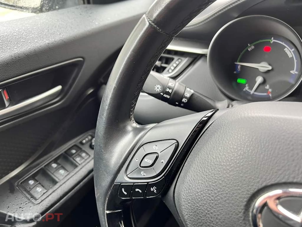 Toyota C-HR 1.8 Hybrid Comfort