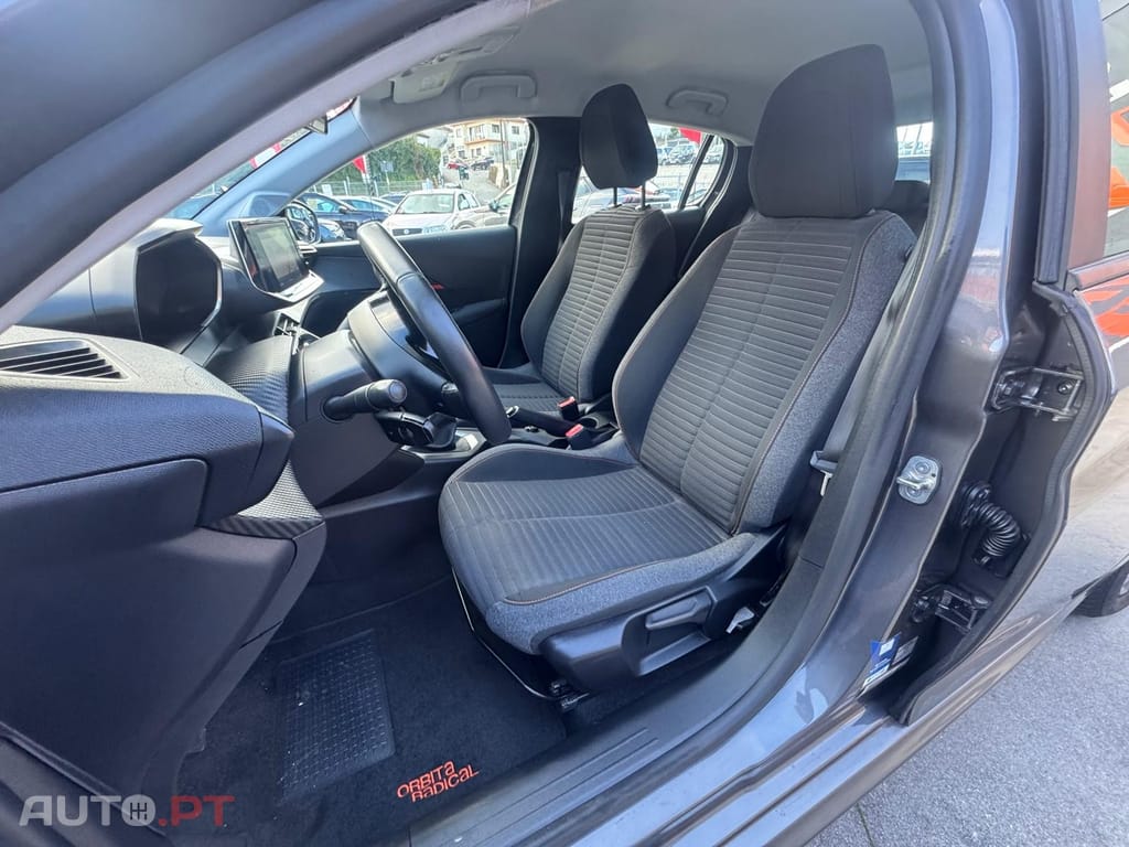 Peugeot 208 1.2 PureTech Active Pack