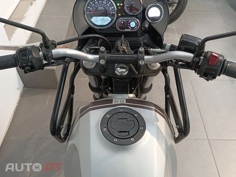 Royal Enfield Himalayan HIMALAYAN 400
