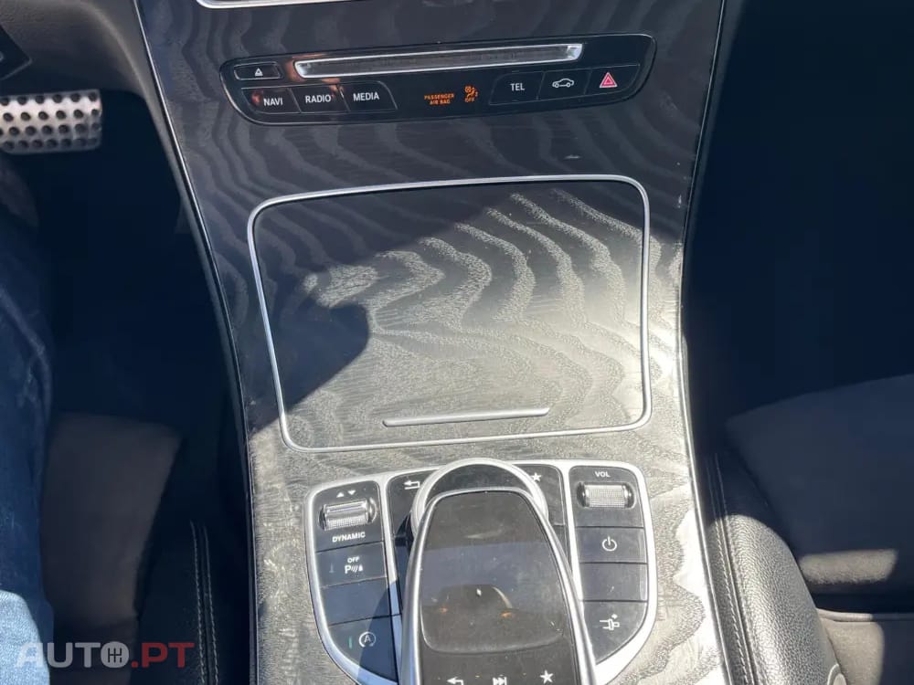 Mercedes-Benz C 220 d 9G-TRONIC AMG Line