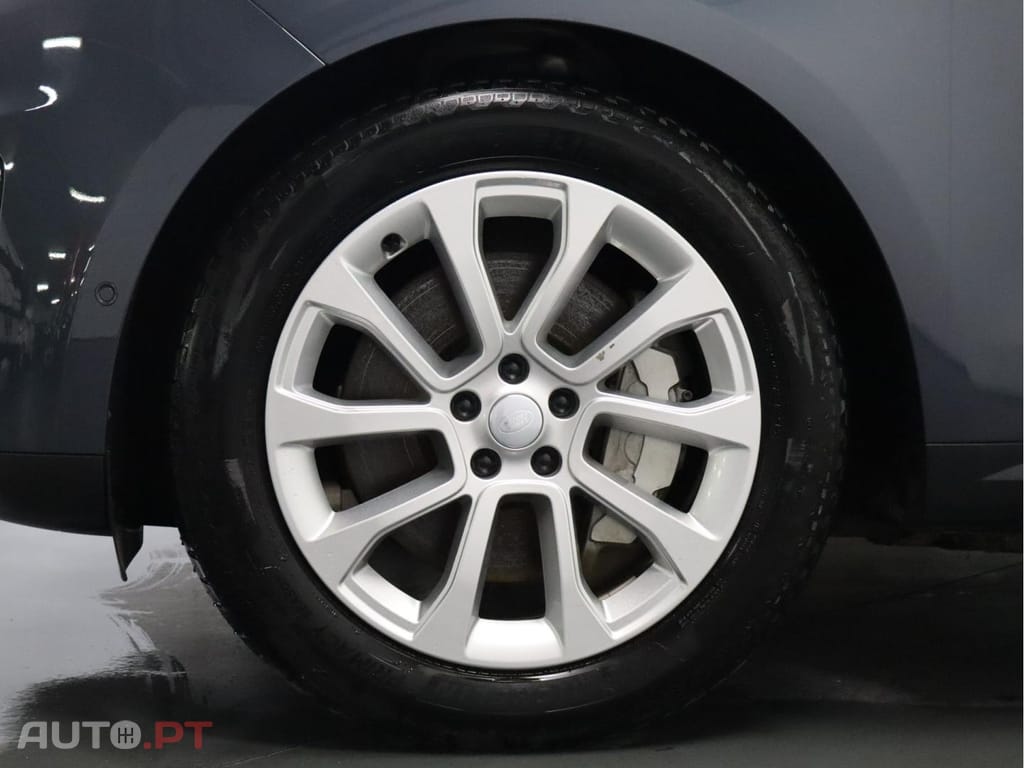 Land Rover Range Rover Sport 3.0 P440e Dynamic SE