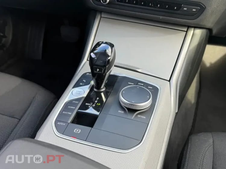 BMW 330 e Corporate Edition Auto