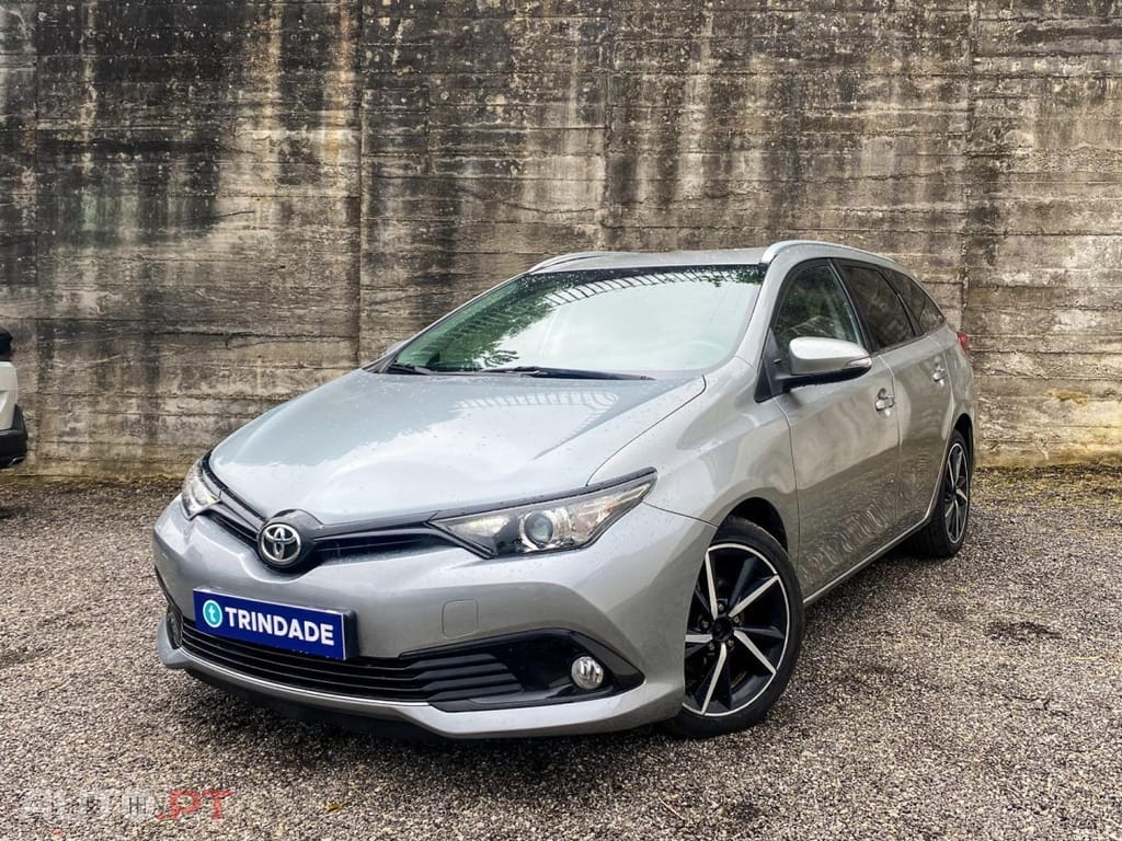 Toyota Auris Touring Sports 1.4 D-4D Comfort+Pack Sport