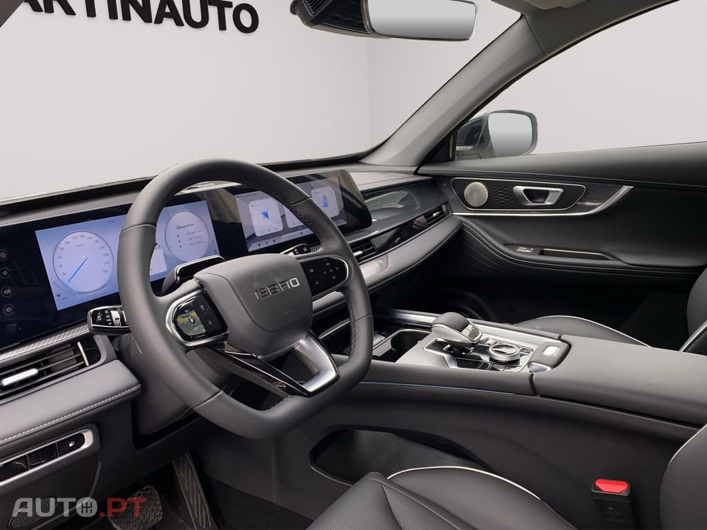 Ebro s700 1.6 TGDI Luxury