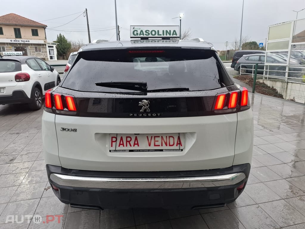 Peugeot 3008 1.2 PureTech Allure Pack