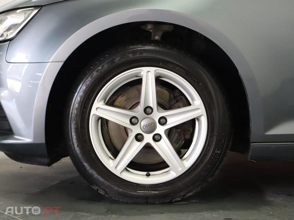 Audi A4 35 TDI S tronic Avant