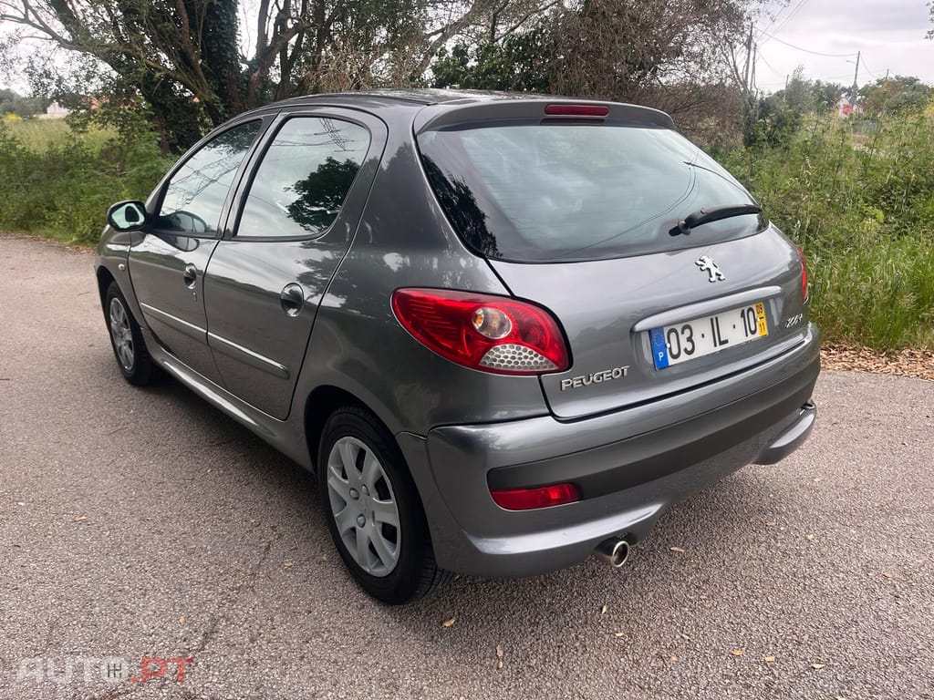 Peugeot 206+ 1.1 Gasolina
