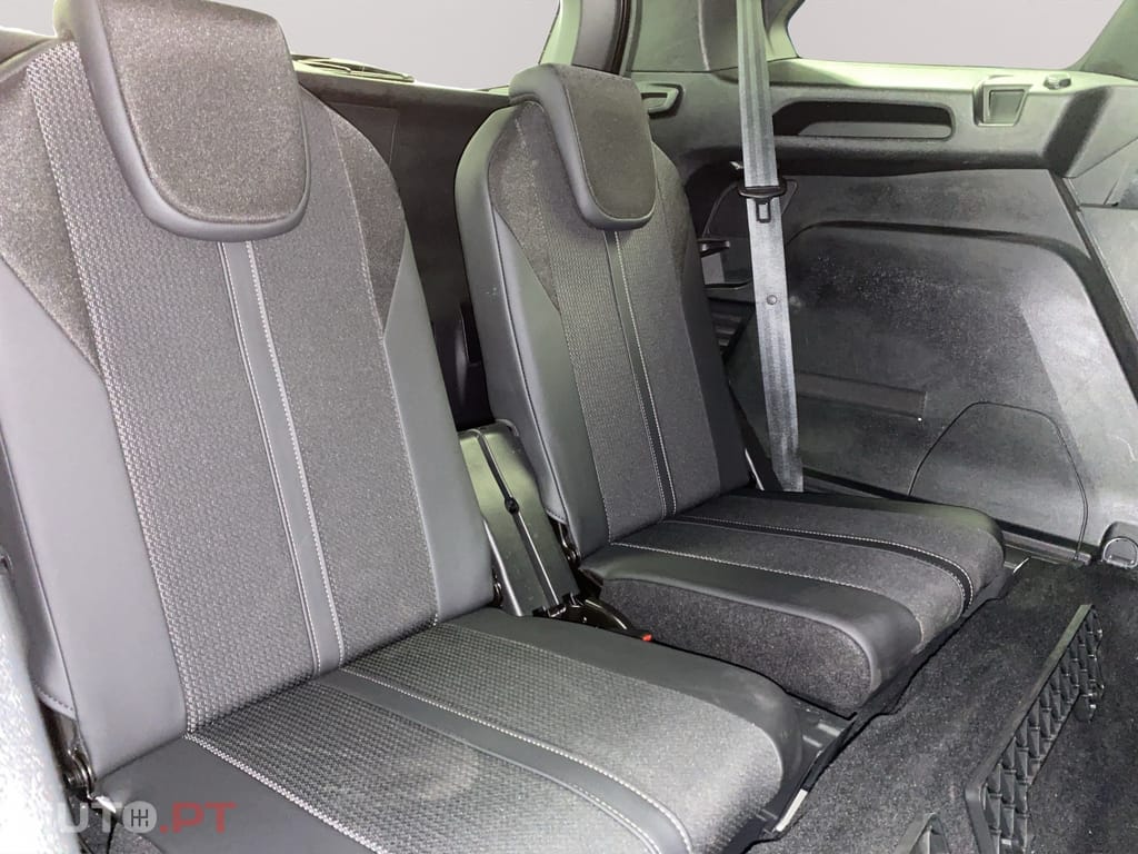 Peugeot 5008 1.5 BlueHDi GT EAT8