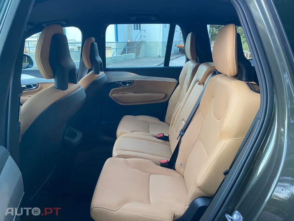 Volvo XC90 2.0 D4 Momentum