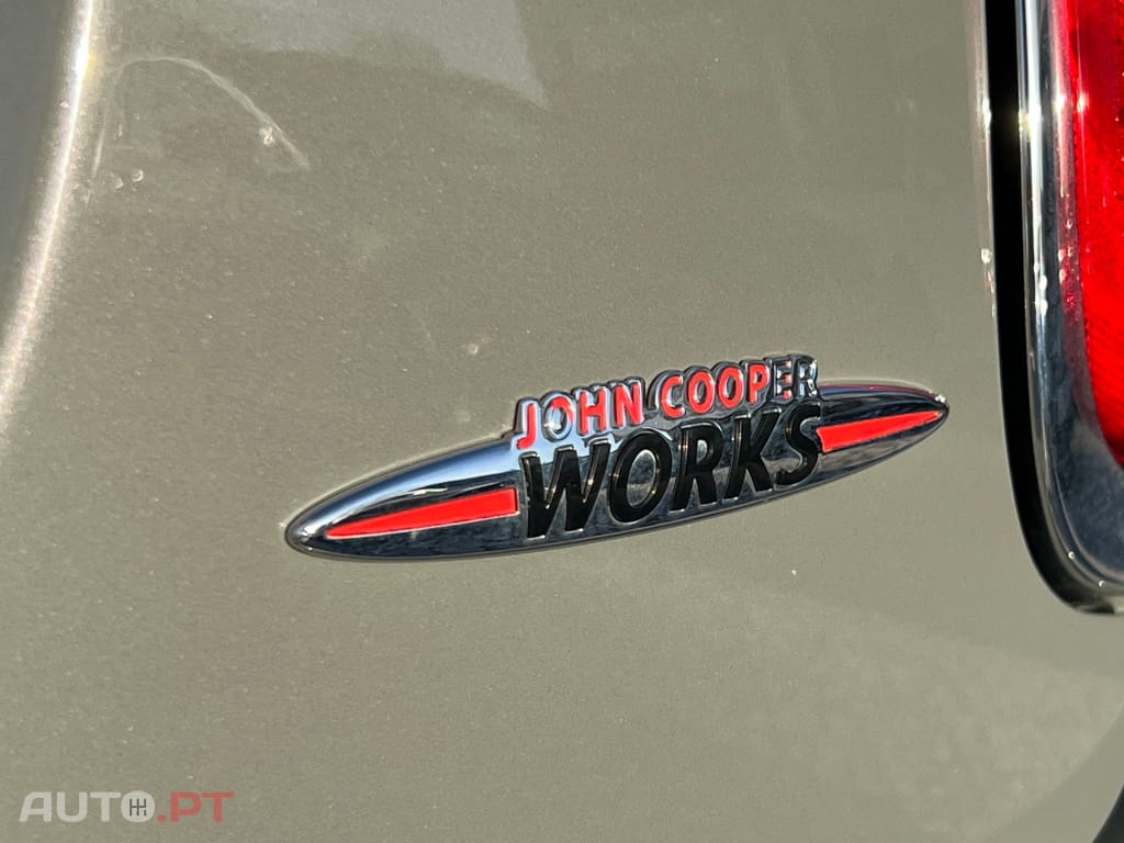 MINI Cooper Cooper D