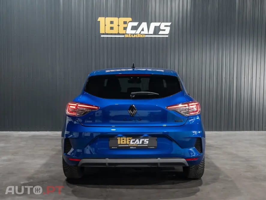 Renault Clio 1.6 E-Tech Full Hybrid RS Line