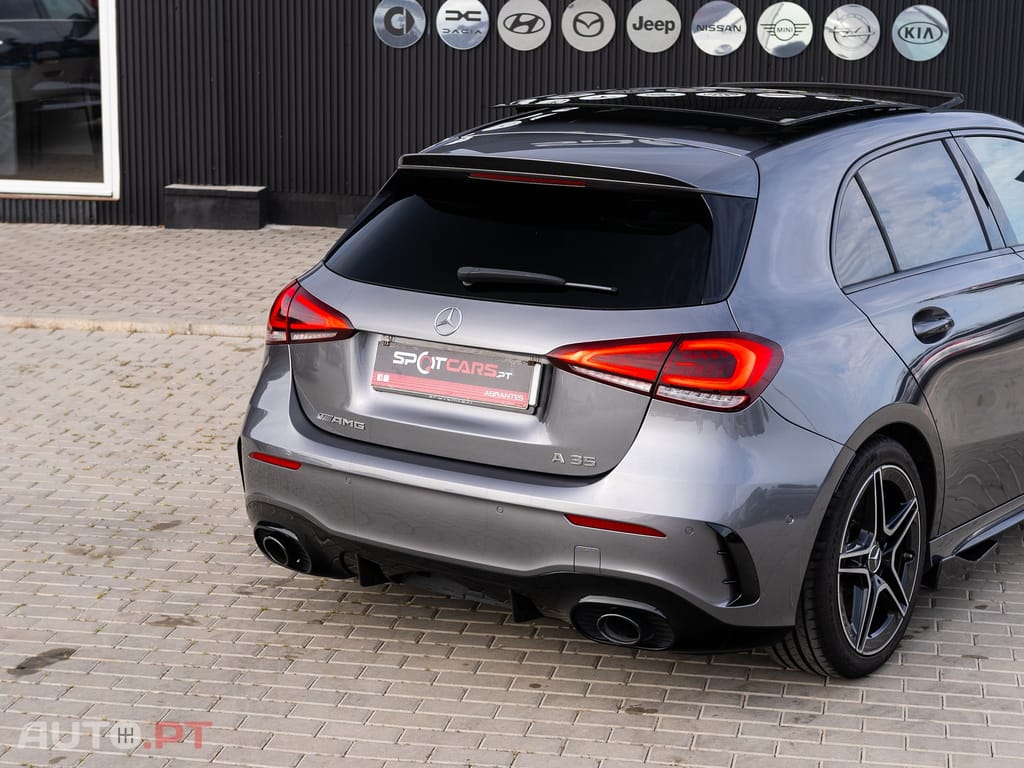 Mercedes-Benz A 35 AMG 4Matic Speedshift DCT 7G