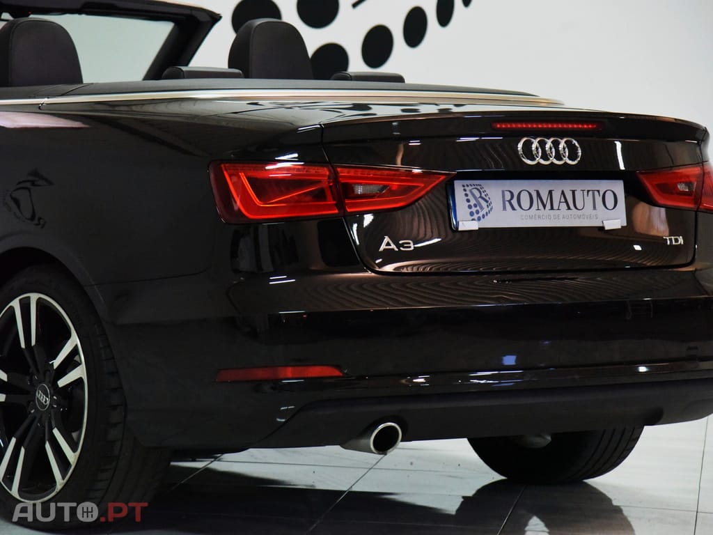 Audi A3 Cabrio 1.6 TDi S-line