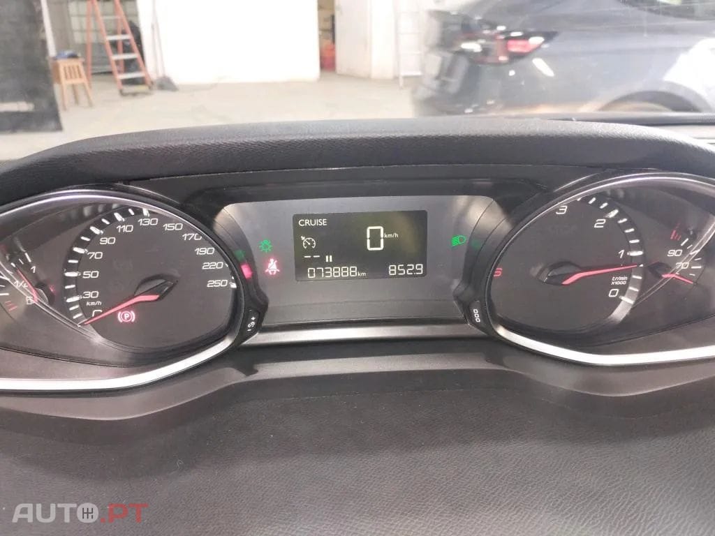 Peugeot 308 1.5 BlueHDi Style