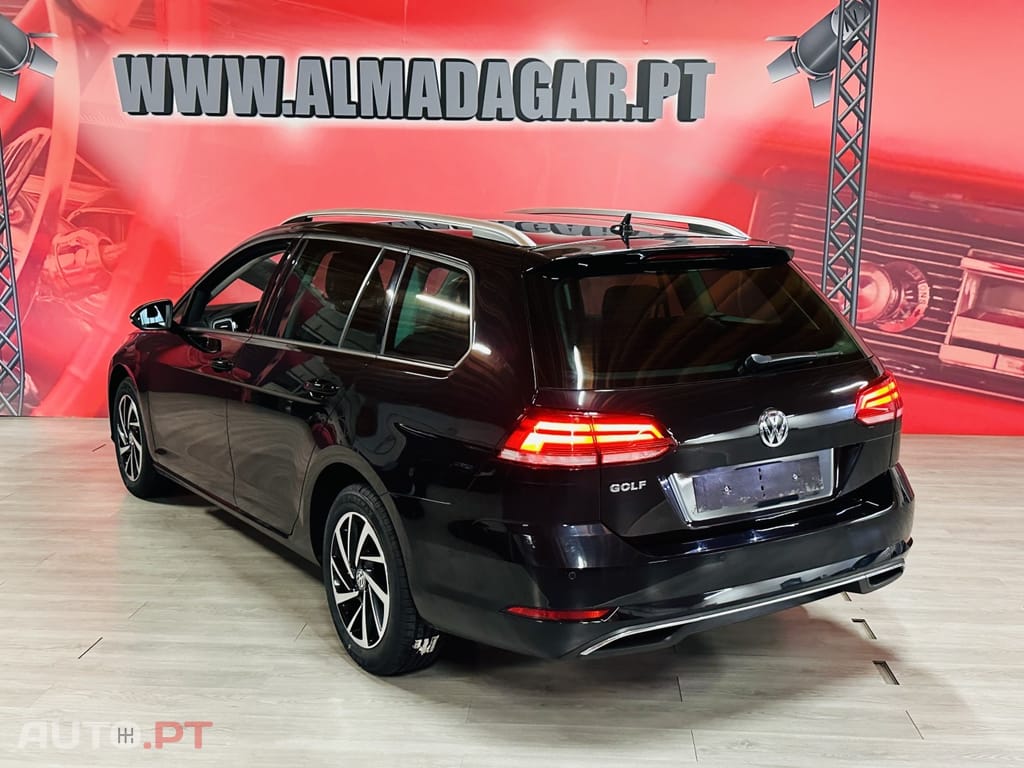 Volkswagen Golf Variant 1.0 TSI Confortline DSG