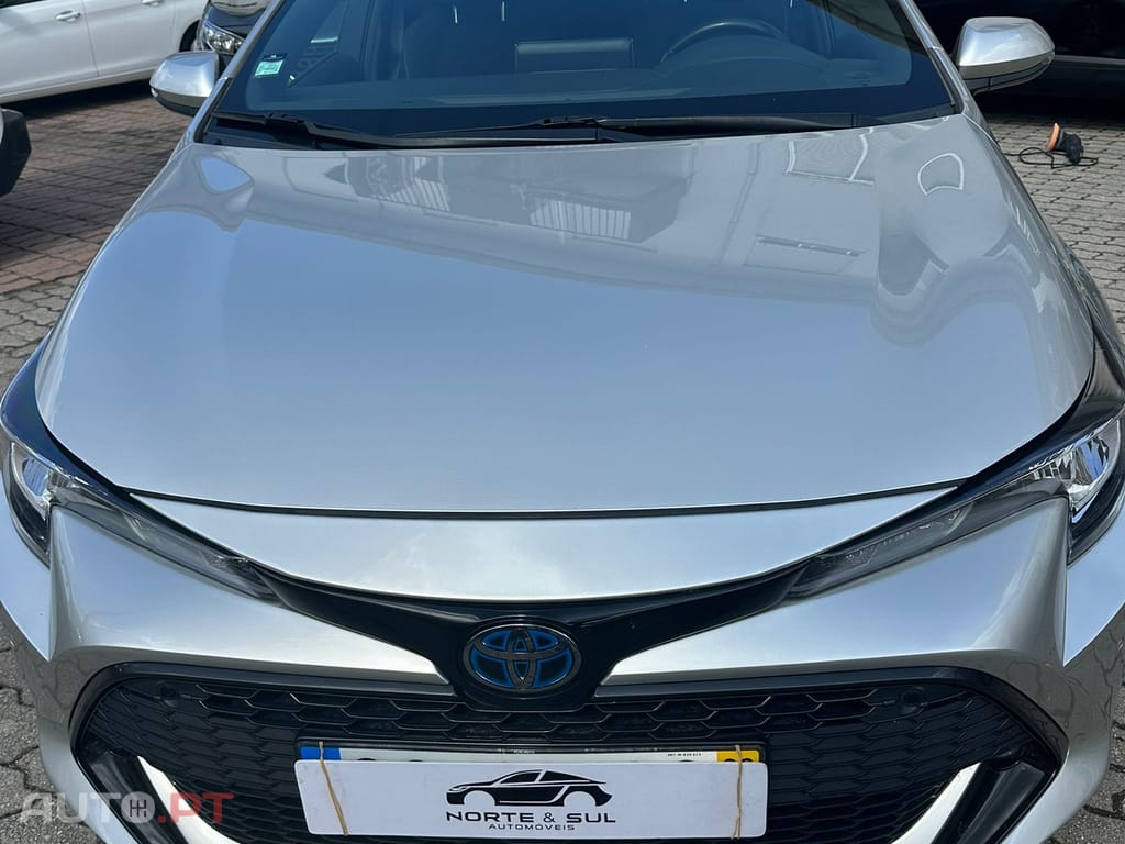 Toyota Corolla Touring Sports Hybrid