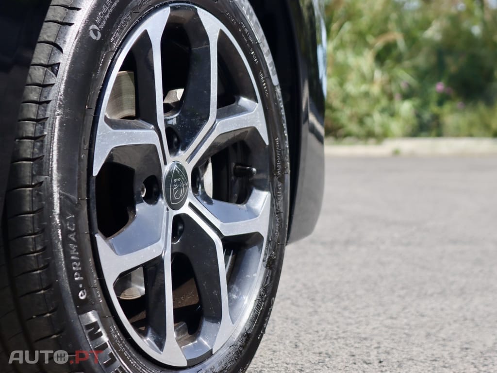 Peugeot 208 1.2 PureTech Active