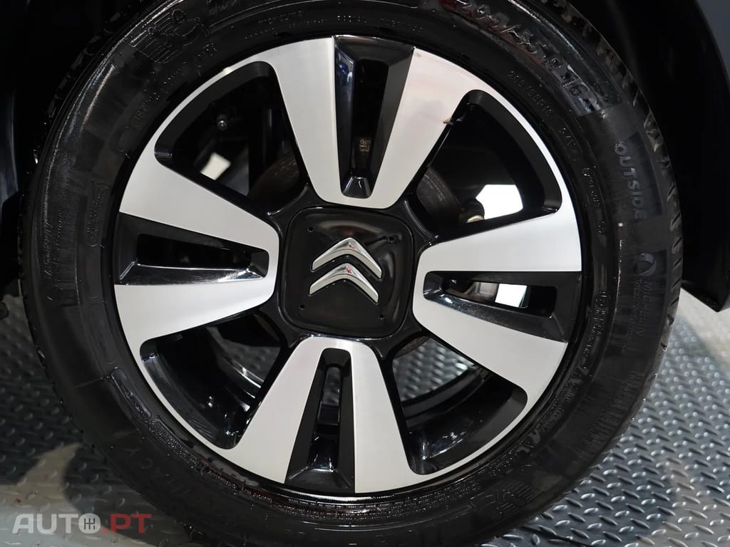 Citroen C3 1.2 PureTech Max EAT6