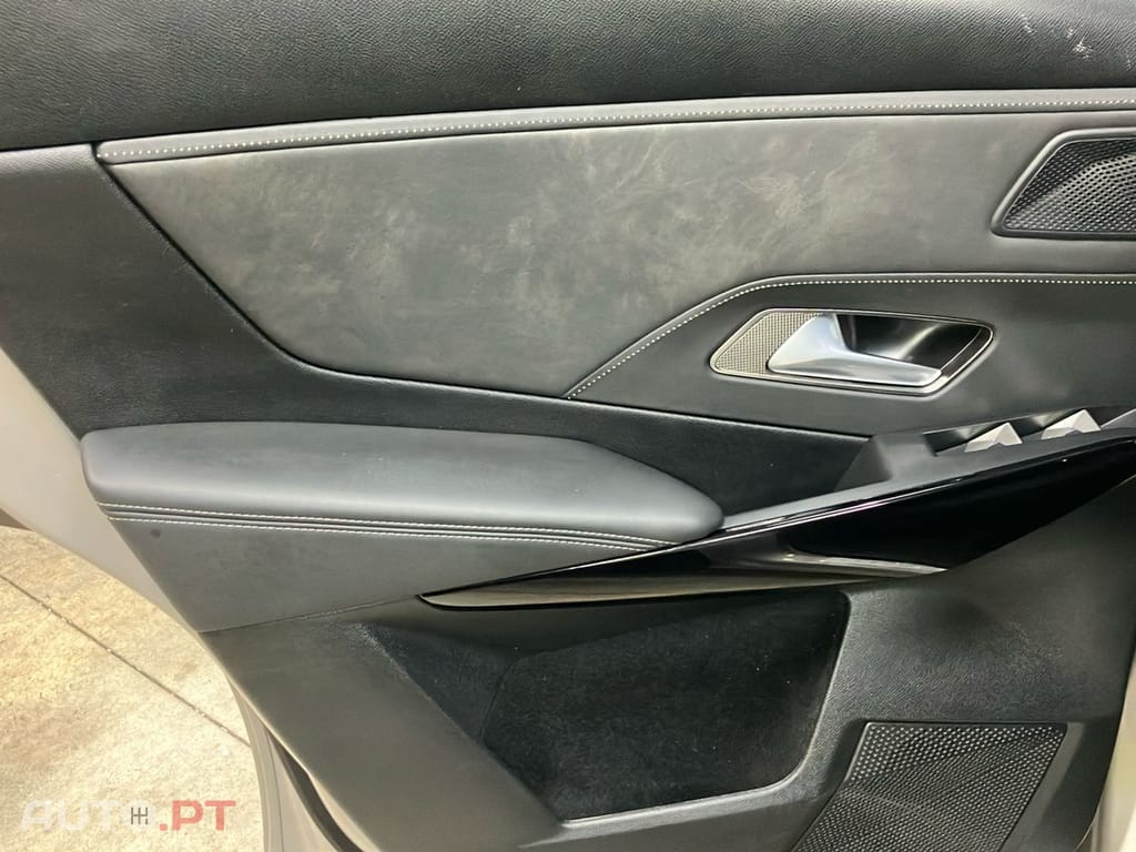 DS DS7 Crossback E-Tense Rivoli EAT8