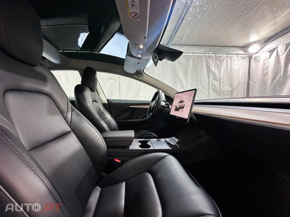 Tesla Model 3 Long Range AWD Dual Motor